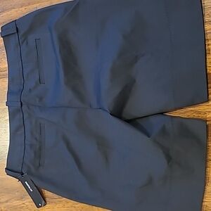 Banana Republic black women's Martin fit shorts. NEW